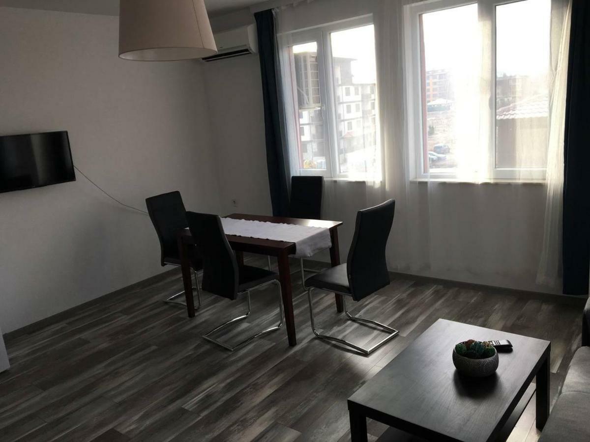 Apartvel Apartment 3 Welingrad Exterior foto