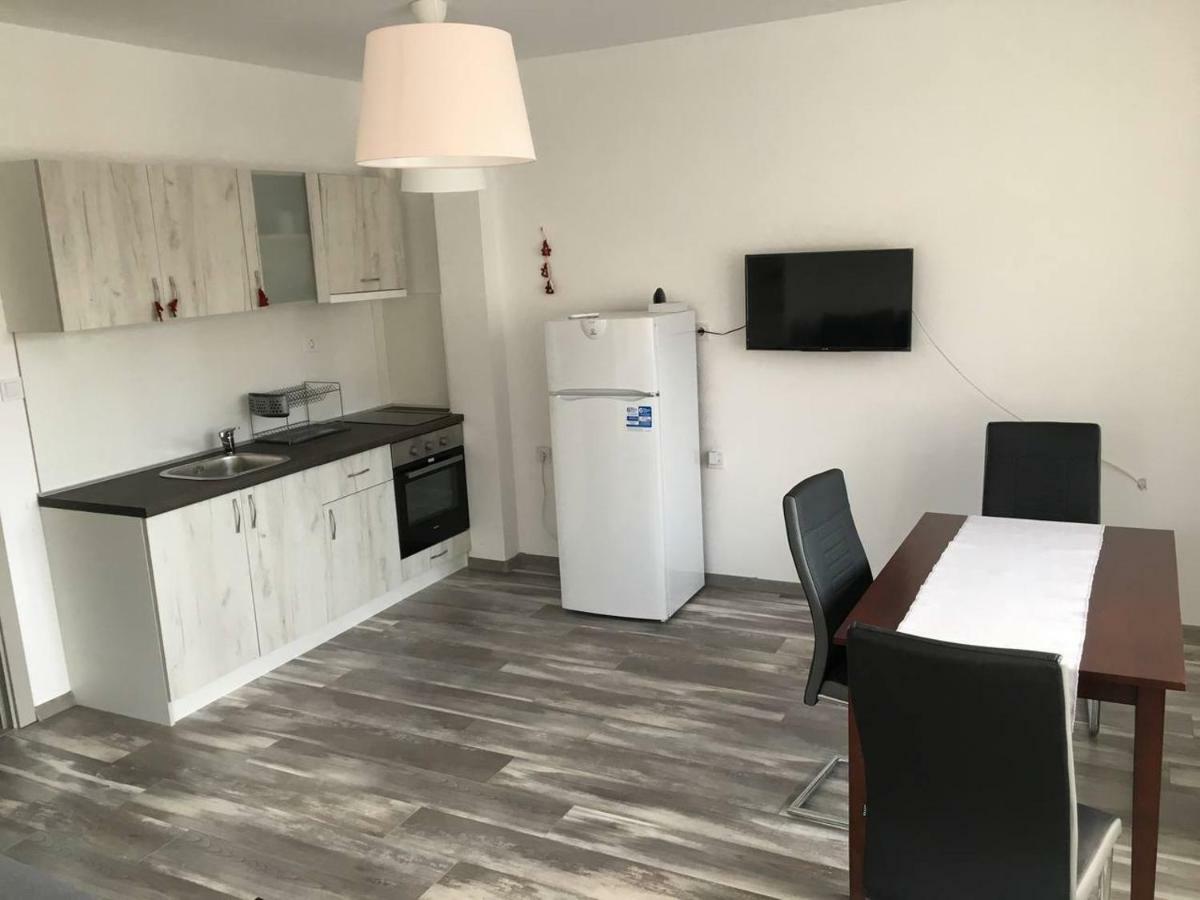 Apartvel Apartment 3 Welingrad Exterior foto